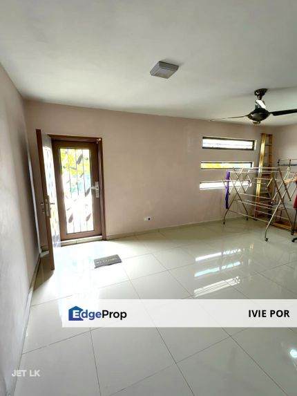 Port Klang 20x90 Double Storey House With Jacuzzi And Steam Bath Klang, Selangor, Port Klang