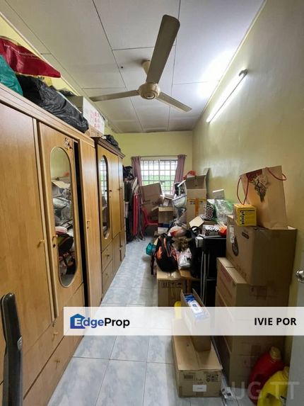 Limited Unit Selat Selatan 14x60 Double Sty House Port Klang, Selangor, Port Klang