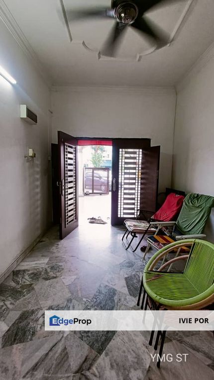 Good Location Batu Belah 20x70 Single Storey House Klang, Selangor, Klang