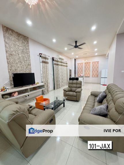 Move in Condition Kota Bayuemas 3015sqft Double Storey Semi-D Klang, Selangor, Klang