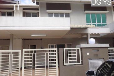 Saron @Bandar Bukit Raja