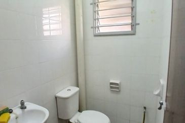 Pangsapuri Akasia, Bandar Botanic