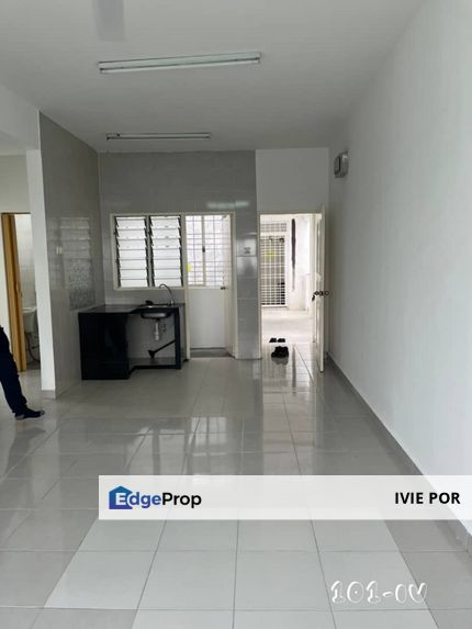 Kemuning Aman Shah Alam Apartment For Rent 736sqft Good Condition, Selangor, Shah Alam