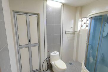 Port Klang (Pelabuhan Klang)