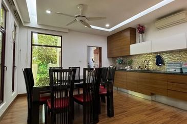 Canal Gardens, Kota Kemuning