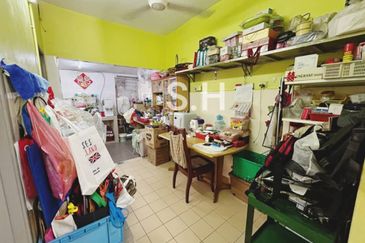 Taman Teluk Gedung Indah