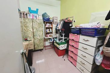 Taman Teluk Gedung Indah