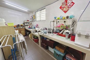 Taman Teluk Gedung Indah