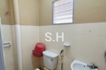 Taman Teluk Gedung Indah