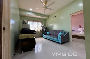 Jalan Cemara, Bandar Botanik