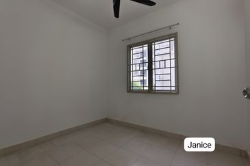 Seri Baiduri Apartments @ Setia Alam