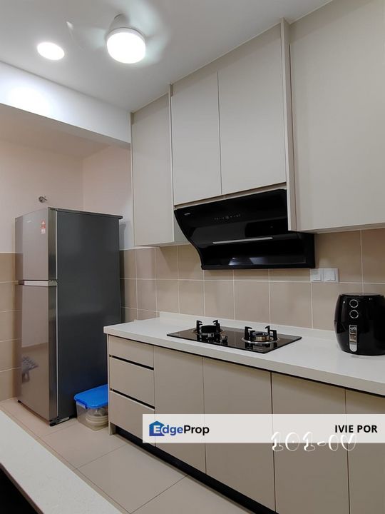 Berkeley Uptown Klang Serviced Residence For Sale 1093sqft Partially Furnished Prime Location, Selangor, Klang