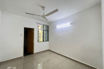 Taman Ehsan Jaya, Pendamaran