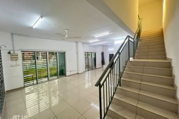 Taman Ehsan Jaya, Pendamaran