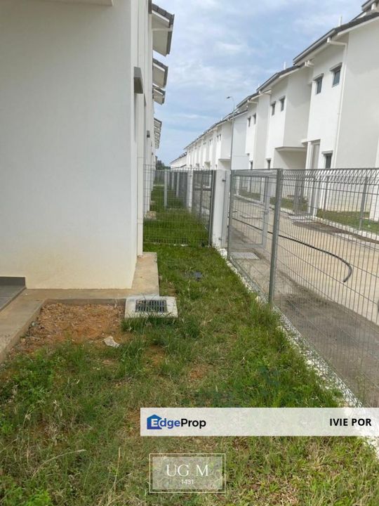 Kota Bayuemas Klang Terraced House For Sale End Lot 22x70 Double Storey, Selangor, Klang