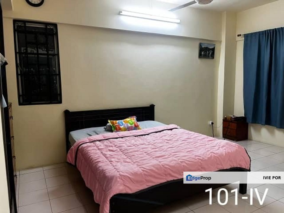 Pelangi Height Klang Apartment For Sale 1140sqft Corner Lot, Selangor, Klang