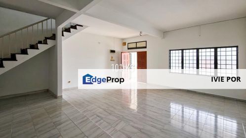Taman Palm Grove Klang Terraced House For Sale 20x80 Double Storey , Selangor, Klang