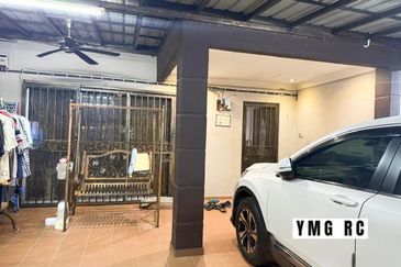 Taman Teluk Gedung Indah