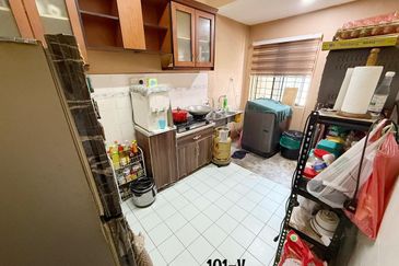 Taman Teluk Gedung Indah