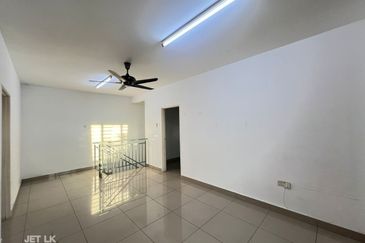 Taman Ehsan Jaya, Pendamaran