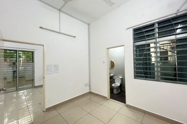 Taman Ehsan Jaya, Pendamaran