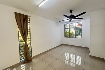 Taman Ehsan Jaya, Pendamaran