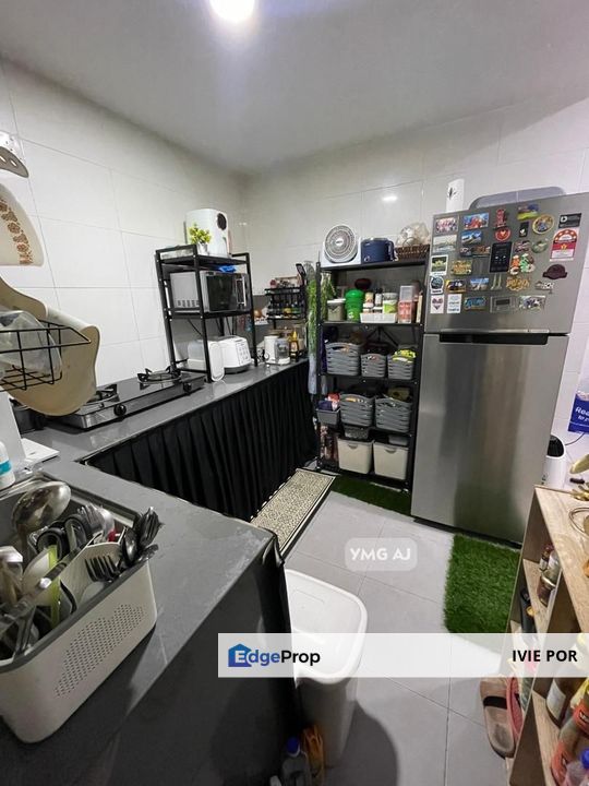 Orchis Apartment Bandar Parklands Klang For Sale 850sqft Partially Furnished, Selangor, Klang