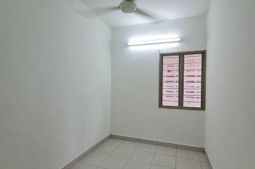 Pangsapuri Akasia, Bandar Botanic