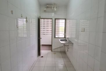 Pangsapuri Akasia, Bandar Botanic