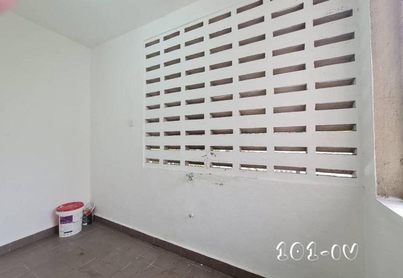 Pangsapuri Akasia, Bandar Botanic