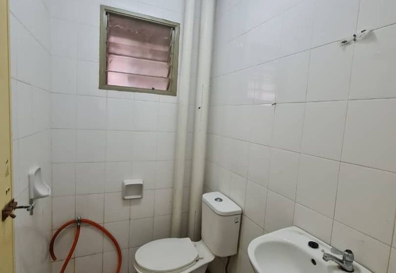 Pangsapuri Akasia, Bandar Botanic