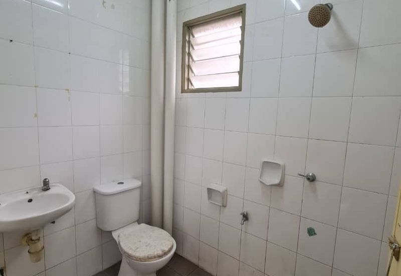 Pangsapuri Akasia, Bandar Botanic