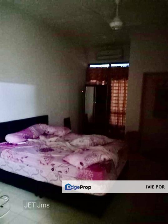 Teluk Gadong Klang Terraced House For Sale End Lot 1722sqft 2.5 Storey, Selangor, Klang