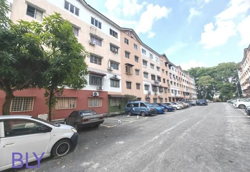 Bukit Tinggi 2 Apartment