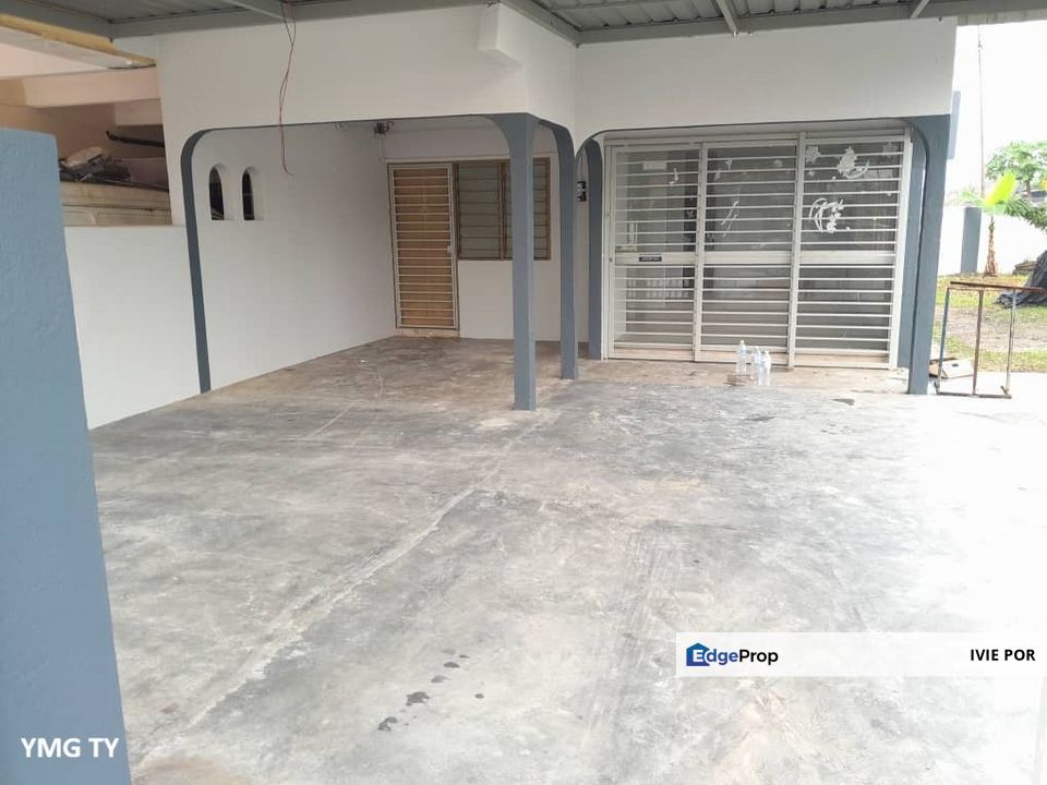 Teluk Pulai Klang Terraced House For Sale End Lot 40x70 Double Storey, Selangor, Klang