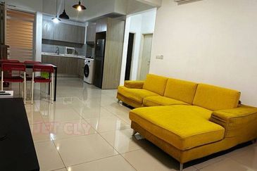 Gravit8 @ Klang South