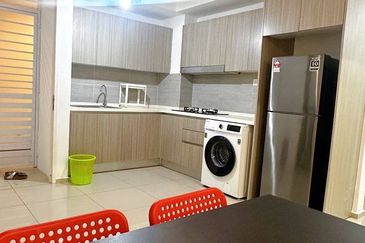 Gravit8 @ Klang South