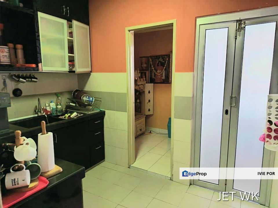 Taman Tasik Prima Puchong Town House For Sale 1522sqft Ground Floor, Selangor, Puchong