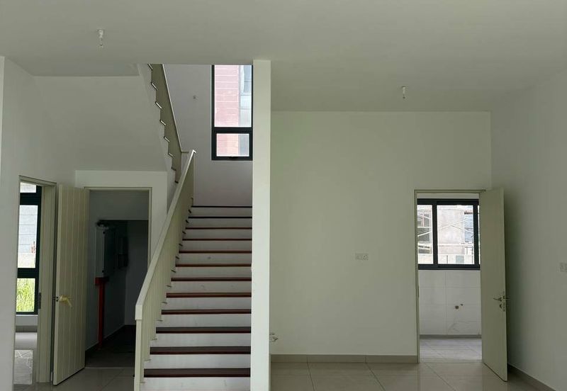 Broadleaf Residences, Hometree