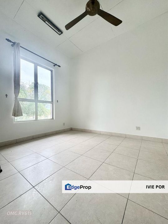 Lakes Condominium Kota Kemuning Apartment  For Sale 1490sqft With 2 Car Parking, Selangor, Kota Kemuning