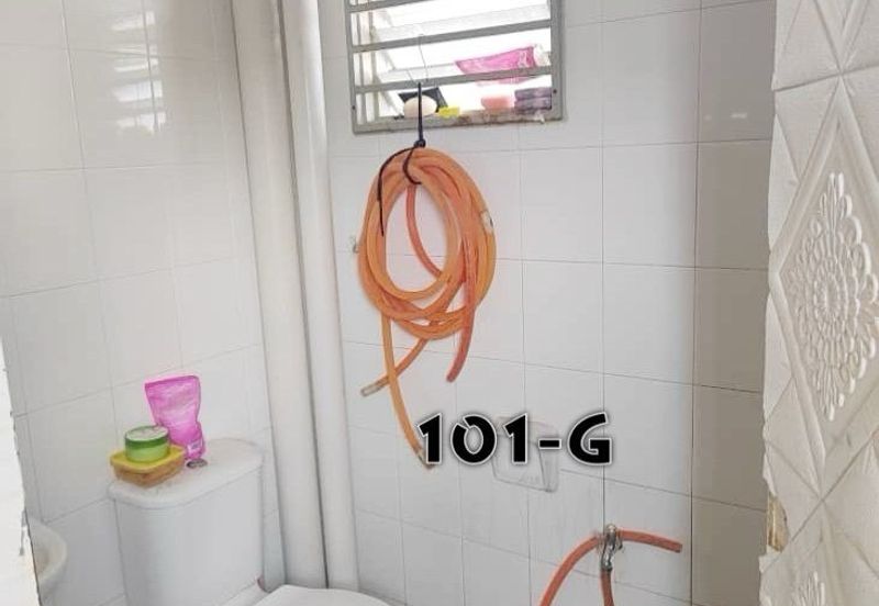 Pangsapuri Akasia, Bandar Botanic