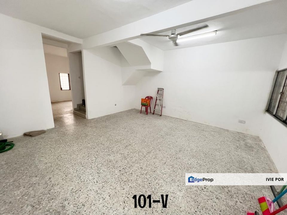 Taman Klang Utama Klang Terraced House For Sale 18x55 Double Storey, Selangor, Klang