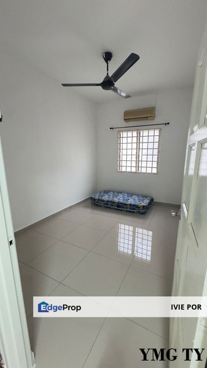 Taman Klang Utama Klang Terraced House For Sale End Lot 18x55 Double Storey, Selangor, Klang