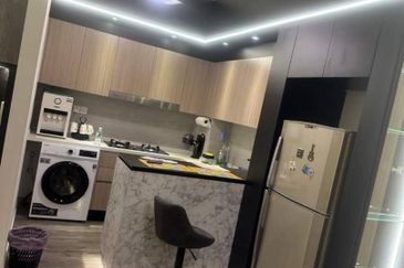 Gravit8 @ Klang South