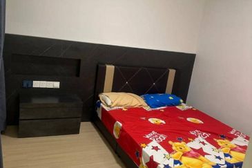 Gravit8 @ Klang South