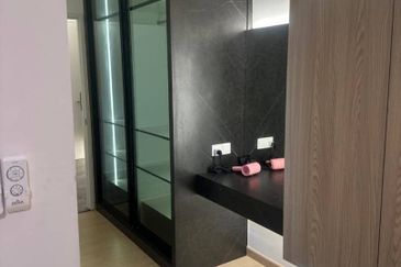 Gravit8 @ Klang South