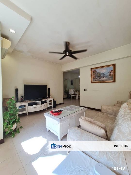 Sri Acappella Shah Alam Condominium For Sale 945sqft Nice Environment , Selangor, Shah Alam