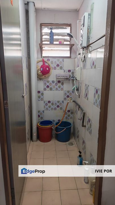 Pangsapuri Pelangi Indah Klang Flat For Sale 650sqft 1st Floor, Selangor, Klang