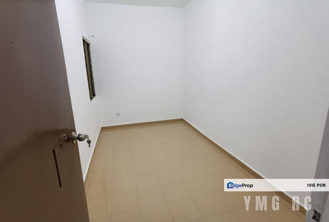 Taman Pendamar Indah 2 Condominium For Sale 667sqft Ground Floor, Selangor, Port Klang