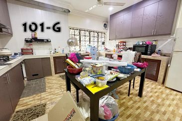 Taman Tepi Sungai ( Taman Teluk Pulai Indah )